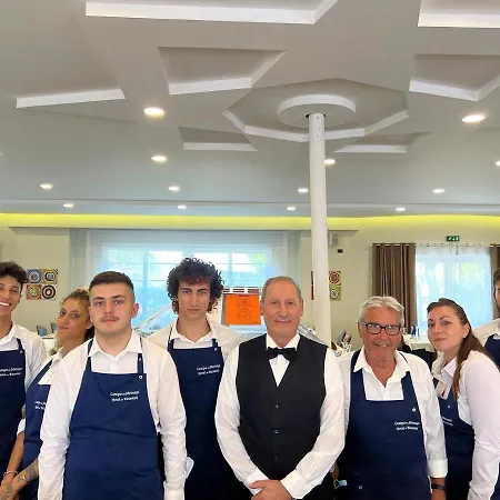 Hotel Dei Bizantini & Villaggio Campo Dei Messapi 3*