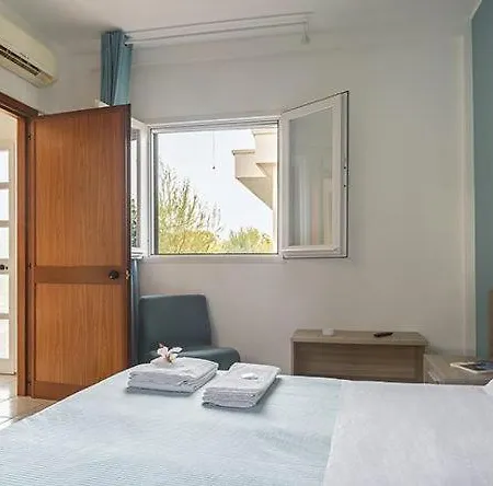 Dei Bizantini & Villaggio Campo Dei Messapi 酒店 3*