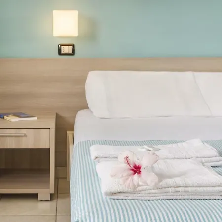 Hotel Dei Bizantini & Villaggio Campo Dei Messapi San Pietro in Bevagna