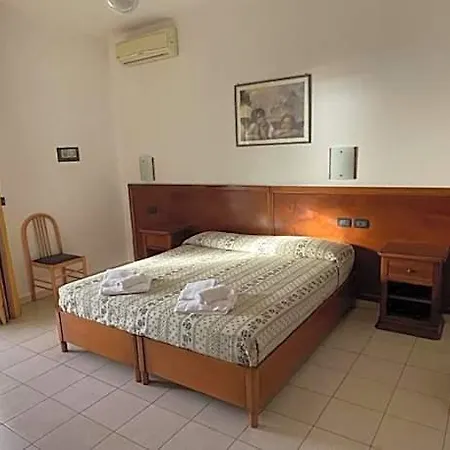 Dei Bizantini & Villaggio Campo Dei Messapi فندق سان بيترو في بيفانا