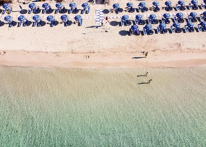 Отель Dei Bizantini & Villaggio Campo Dei Messapi
