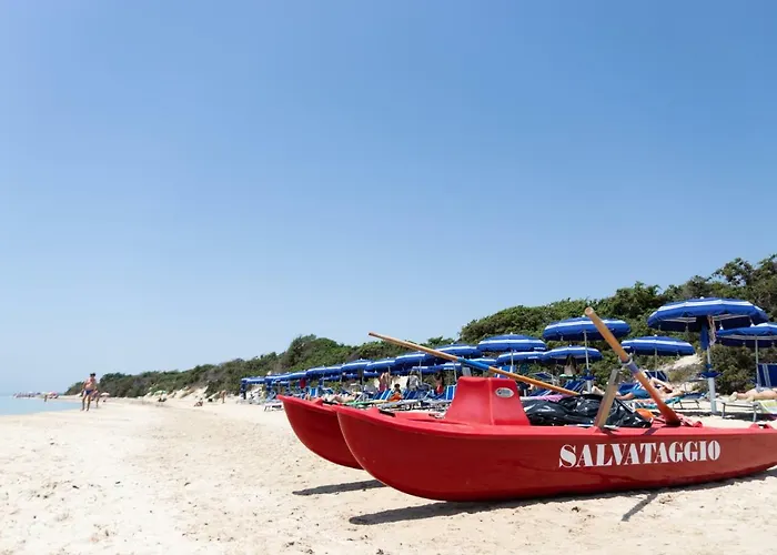 Отель Dei Bizantini & Villaggio Campo Dei Messapi 3*